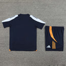 Real Madrid Trainingsset 24/25 Trikot und Shorts