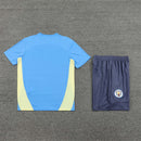 Manchester City Trainingsset 24/25 Trikot und Shorts