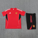 Manchester United Trainingsset 25/26 Trikot und Shorts