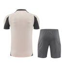 Real Madrid Trainingsset 25/26 Trikot und Shorts
