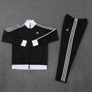 Adidas Trainingsanzug Jacke und Hose Herren