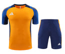 Adidas Herren-Set Trikot und Shorts