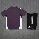 Manchester United Trainingsset 25/26 Trikot und Shorts