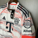 Bayern München Auswärtstrikot 25/26 Herren Fantrikot