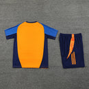 Adidas Herren-Set Trikot und Shorts