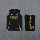 Real Madrid Trainingsset 24/25 Trikot und Shorts