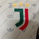 Juventus Limitierte Edition Gucci 24/25 Herren Spieler-Version Beige