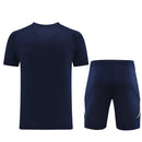 Adidas Set Herren Trikot und Shorts