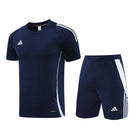 Adidas Set Herren Trikot und Shorts