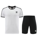 Adidas Set Herren Trikot und Shorts