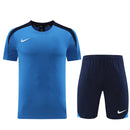 Nike Set Herren Trikot und Shorts