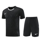 Nike Set Herren Trikot und Shorts