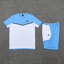 Nike Set Herren Trikot und Shorts