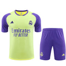 Real Madrid Trainingsset 24/25 Trikot und Shorts