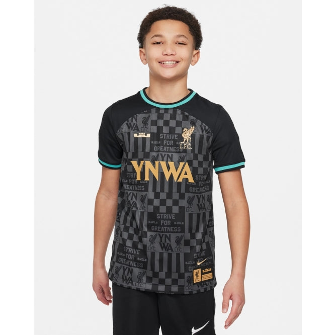 Kinder-Set Liverpool Lebron 24/25