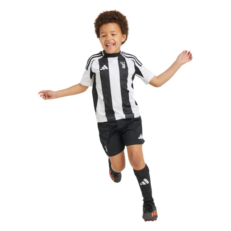 Kinder-Set Juventus Heimtrikot 24/25