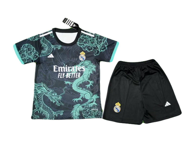 Kinder-Set Real Madrid Limitierte Auflage 25/26