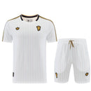 Manchester United Terrace Icons 26/27 Trikot und Shorts