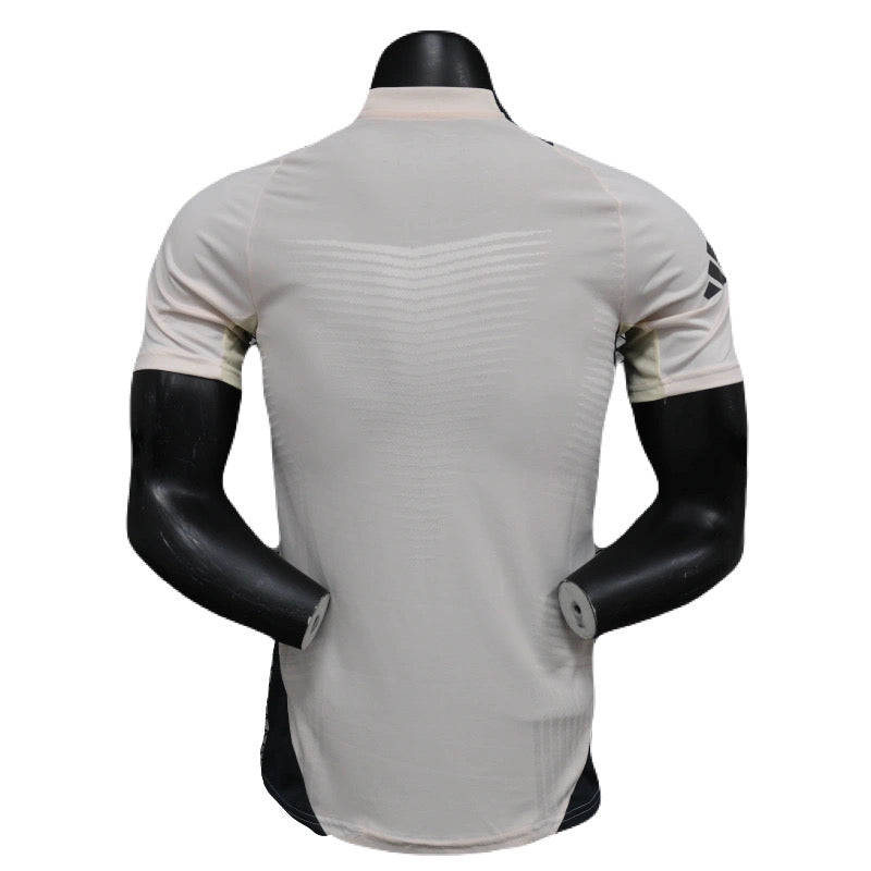 Real Madrid Trainingsshirt 24/25 Herren Spieler-Version