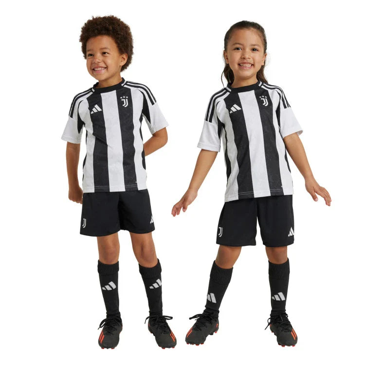 Kinder-Set Juventus Heimtrikot 24/25