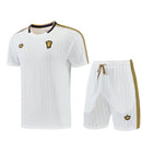 Manchester United Terrace Icons 26/27 Trikot und Shorts
