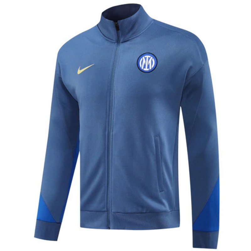 Chándal Nike Inter de Milan 24/25, Chándal Inter de Milan azul, Ropa deportiva Inter de Milan, Chándal de fútbol Inter de Milan, Chándal Nike Inter de Milan, Ropa Nike Inter de Milan, Chándal Inter de Milan Dri-FIT, Chándal Inter de Milan para entrenar, Chándal Nike para deporte, Chándal de fútbol Inter de Milan Nike, Chándal Inter de Milan para entrenamiento, Chándal Nike Inter de Milan azul, Ropa deportiva Nike Inter de Milan, Chándal Inter de Milan para fútbol, Chándal Inter de Milan estilo moderno.