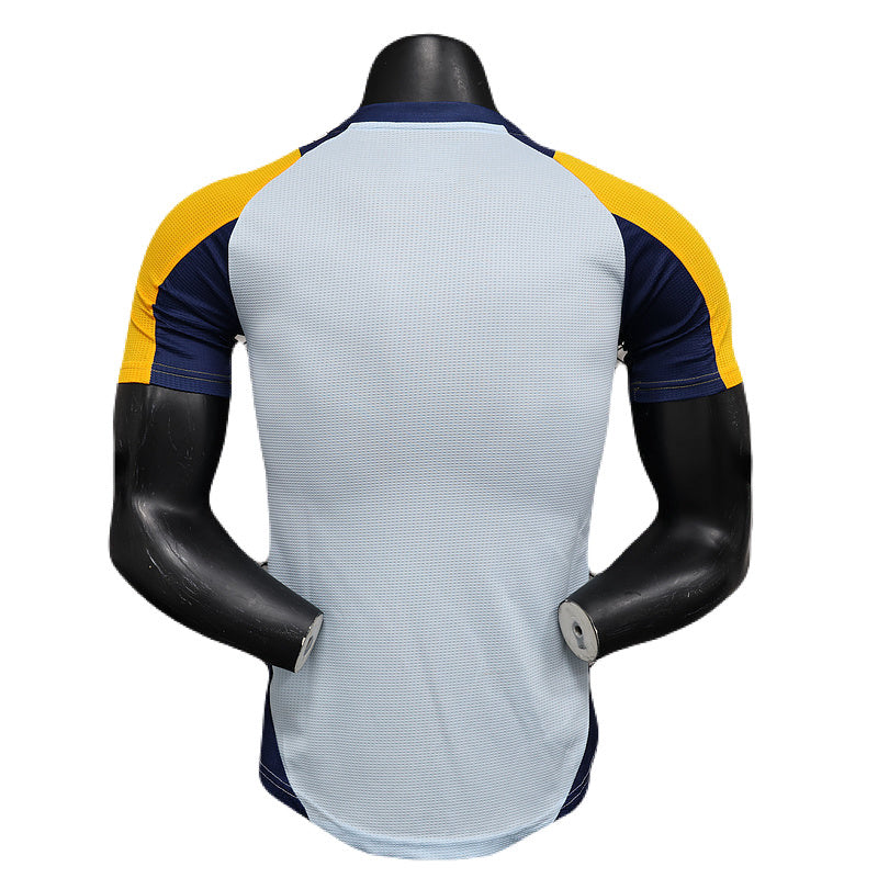 Real Madrid Trainingsshirt 24/25 Herren-Spielerversion