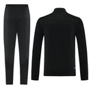 Shop des Spielers, Adidas Trainingsanzug, Adidas Jacke Orange, Adidas Hose Schwarz, Adidas Sportanzug Herren, Fußball Trainingsanzug, Adidas Funktionskleidung, Trainingsset Herren Orange, Adidas Training, Sportbekleidung Orange Schwarz, Adidas Fitnessanzug, Trainingsanzug Herren Orange, Adidas Lifestyle.