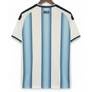 Argentinien Heimtrikot 2026 2027 Herren Fan-Version himmelblau weiß 1.1 Premium Qualität Shop des Spielers Argentina Home Jersey Regular Fit AFA, Argentinien Trikot 2026, Albiceleste Heimtrikot, Argentinien Fanartikel, AFA Jersey Herren, Weltmeister Trikot kaufen, 1.1 Qualität Argentinien, Messi Trikot 26/27, Argentinien Shop, Fußballtrikot Argentinien.