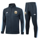 Argentinien, Trainingsanzug, 25/26, Herren, Grau, Jacke und Hose, Argentinien Fanwear, Argentinien Trainingsset, Fußball Fanartikel, Albiceleste Style, Shop des Spielers, Casual Sportswear