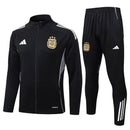 Argentinien, Trainingsanzug, 25/26, Herren, Schwarz, Jacke und Hose, Argentinien Fanwear, Argentinien Trainingsset, Fußball Fanartikel, Albiceleste Style, Shop des Spielers, Casual Sportswear