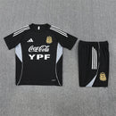 Argentinien Trainingsset 2025 2026 schwarzes Trikot und Shorts 1.1 Premium Qualität Shop des Spielers AFA Training Kit 3 Sterne. Argentinien Trainingsset 2025 2026 schwarzes Trikot und Shorts 1.1 Premium Qualität Shop des Spielers AFA Training Kit 3 Sterne.