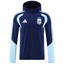 Argentinien Nationalmannschaft Windjacke 2026 2027 marineblau Herren Corta-Vento, Shop des Spielers, Argentinien Jacke, Argentinien Windjacke, Corta-Vento Argentinien, Argentinien 26/27, Albiceleste Fanartikel, Fußball Windjacke, Argentinien Nationalmannschaft marineblau, Argentinien Training Herren, Fußball Lifestyle Argentinien, Windschutz Fußball.