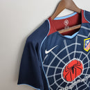 Shop des Spielers, Atlético Madrid 04/05, Atlético Madrid Trikot Retro, Atlético Madrid Dunkelblau, Auswärtstrikot 2004, Retro Fußballtrikot Herren, Atleti Fan-Version, Vintage Fußballtrikot, Atlético Madrid Klassiker, Fußball Trikot Sammlung, 04/05 Saison, Atlético Madrid Fanshop, Retro Trikot.