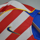 Shop des Spielers, Atlético Madrid 04/05, Atlético Madrid Spider-Man Trikot, Atlético Madrid Retro, Spider-Man Fußballtrikot, Atleti 2004 Heimtrikot, Retro Fußballtrikot Herren, Atlético Madrid Sammlerstück, Atleti Fan-Version, Vintage Fußballtrikot, Atlético Madrid Klassiker, Spider-Man Edition Trikot, Atlético Madrid Fanshop, Rot-Weißes Trikot.