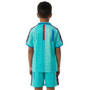 Shop des Spielers, Barcelona Kinder-Set 1996/97, Barcelona Trikot Kinder Retro, Barcelona Auswärtstrikot Kinder, Barcelona Shorts Kinder, Fußball Trikot Barcelona hellblau, Barcelona 96/97 Trikot Kinder, Barça Kinder-Set Retro, Fußball-Shop Barcelona, Barcelona Retro-Kollektion Kinder, Barcelona Set Trikot und Shorts 96, FC Barcelona Kindertrikot hellblau.