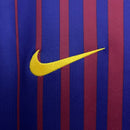 Shop des Spielers, FC Barcelona Trikot 17/18, Barcelona Langarm Retro, Barça Trikot Retro, Barcelona Heimtrikot 2017, Fußball Retro-Trikot, Fan-Version Barcelona, Barça Sammlerstück, La Liga Retro, Fußball-Fanartikel, Barcelona Langarm 17/18, Trikot-Klassiker.