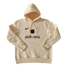 Shop des Spielers, Barcelona Travis Scott Hoodie, FC Barcelona x Travis Scott, Barcelona Hoodie Beige, Travis Scott Fan-Hoodie, Barcelona Streetwear Special Edition, FCB Travis Scott, Barcelona Pullover Herren, Cactus Jack Barcelona, Limitierte Auflage Barcelona, Fußball-Fashion, Barcelona Mode 2026.