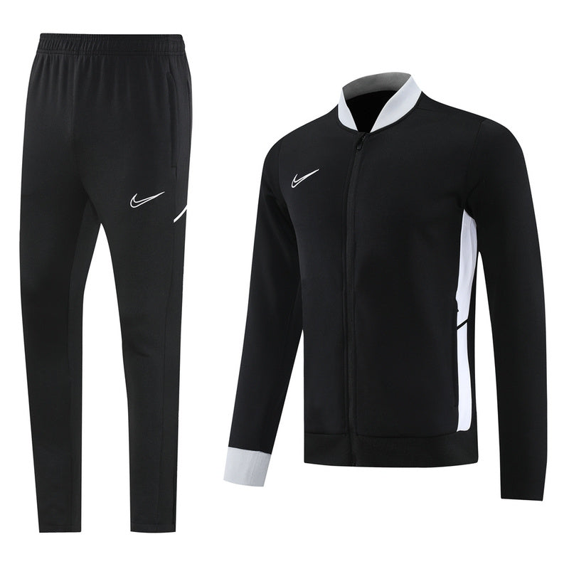 Nike Trainingsanzug Jacke und Hose Herren
