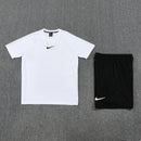 Nike Herren Set Trikot und Shorts