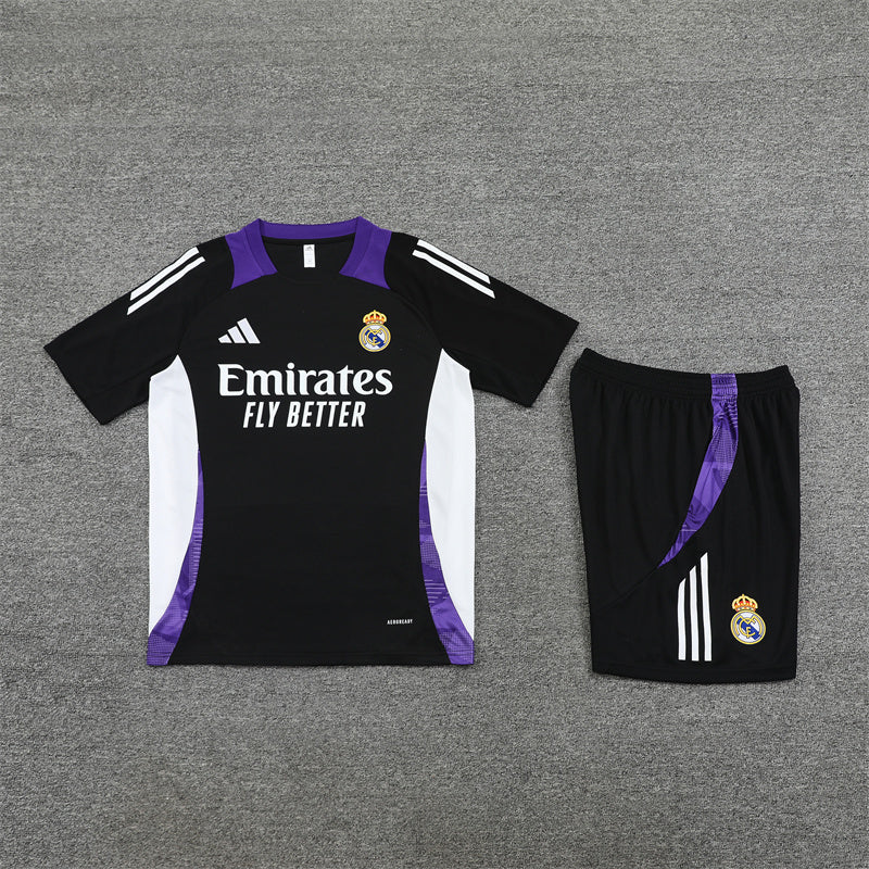 Real Madrid Trainingsset 24/25 Trikot und Shorts