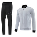 Nike Trainingsanzug Jacke und Hose Herren