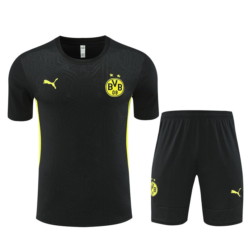 Borussia Dortmund Trainingsset 24/25 Trikot und Shorts
