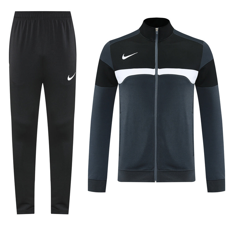 Nike Trainingsanzug Jacke und Hose Herren