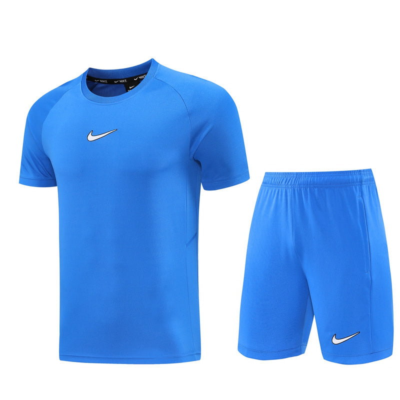Nike Herren Set Trikot und Shorts