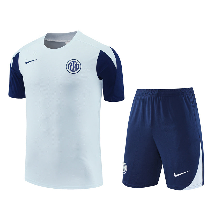 Inter Mailand Trainingsset 25/26 Trikot und Shorts
