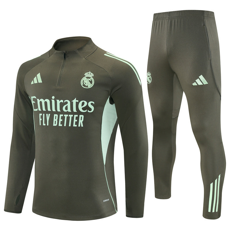 Real Madrid Trainingsanzug 25/26 Herren Jacke und Hose