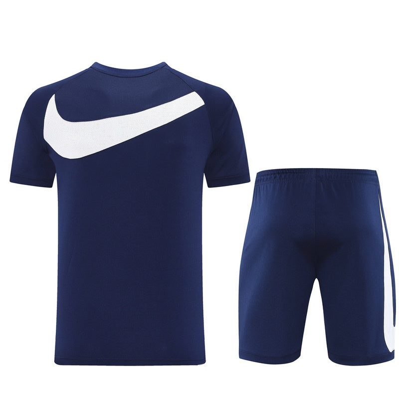 Nike Herren Set Trikot und Shorts
