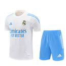 Real Madrid Trainingsset 25/26 Trikot und Shorts
