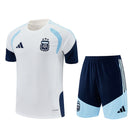 Argentinien Trainingsset 2026 2027 weißes Trikot marineblaue Shorts 3 Sterne 1.1 Premium Qualität Shop des Spielers AFA Training Kit, Argentinien Trainingsset 2026 weiß, AFA Training Kit Herren, Argentinien Trikot Shorts Set, Fußball Trainingsanzug Argentinien kurz, 1.1 Qualität Argentinien, Weißes Argentinien Outfit, Messi Training Kleidung 26/27.